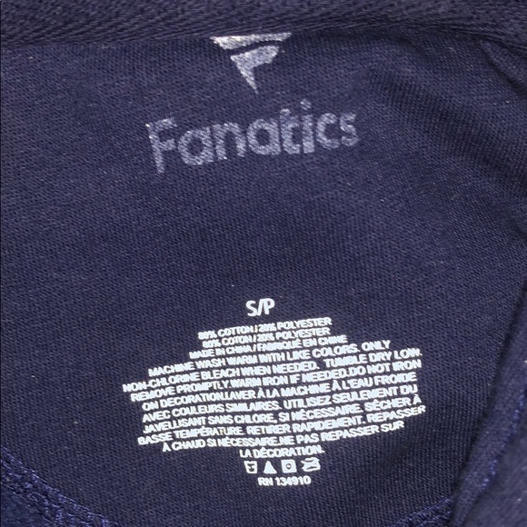 Sweatshirt - Picture 2 of 4